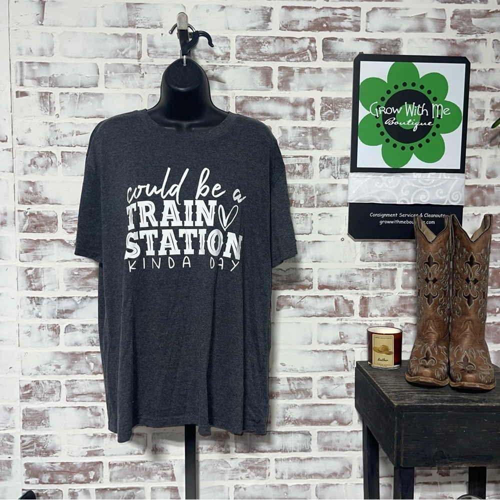 Gray Short Sleeve Tee with Graphic Design